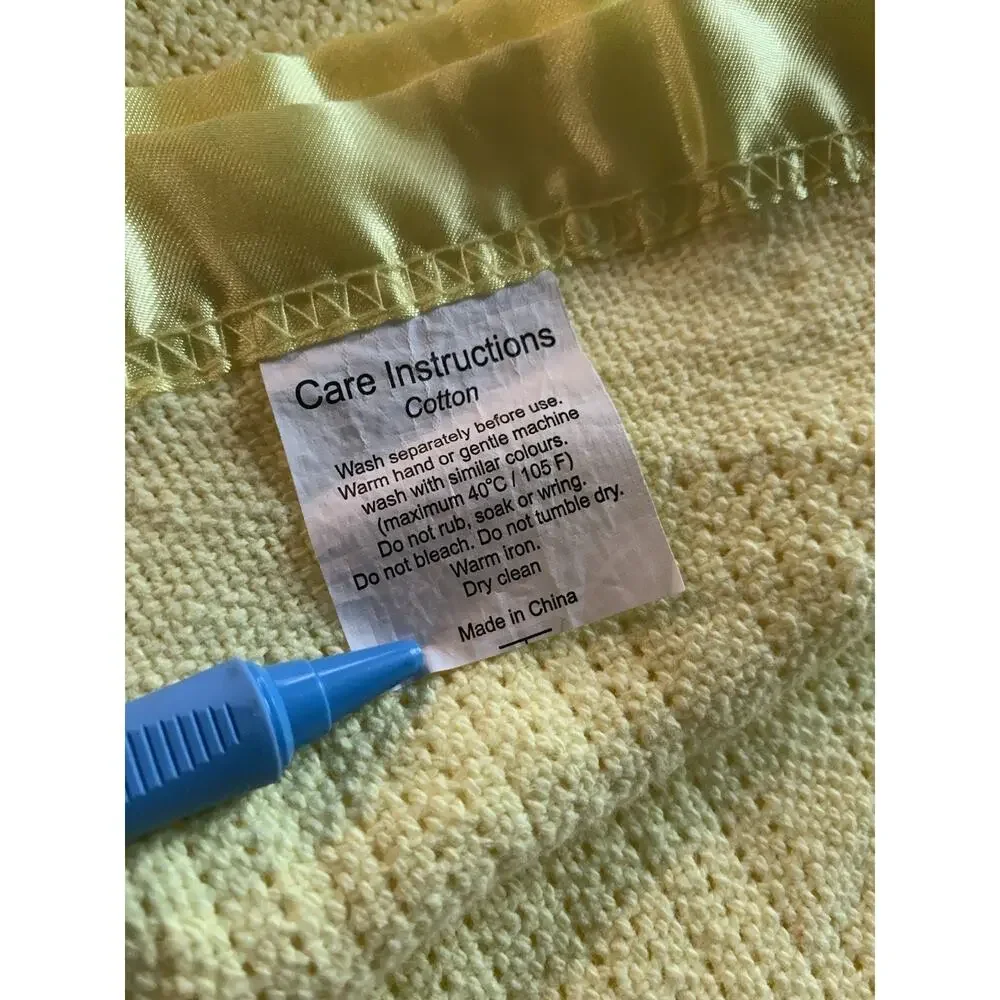Vintage Yellow Thermal Waffle Weave‎ Satin Nylon Trim Baby Blanket 38x45